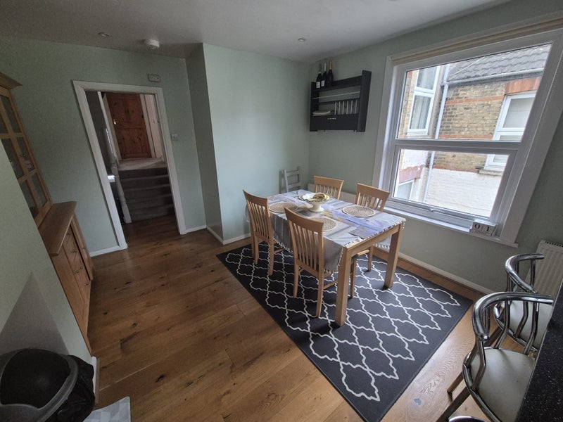 Room Cargill Road in Greater London