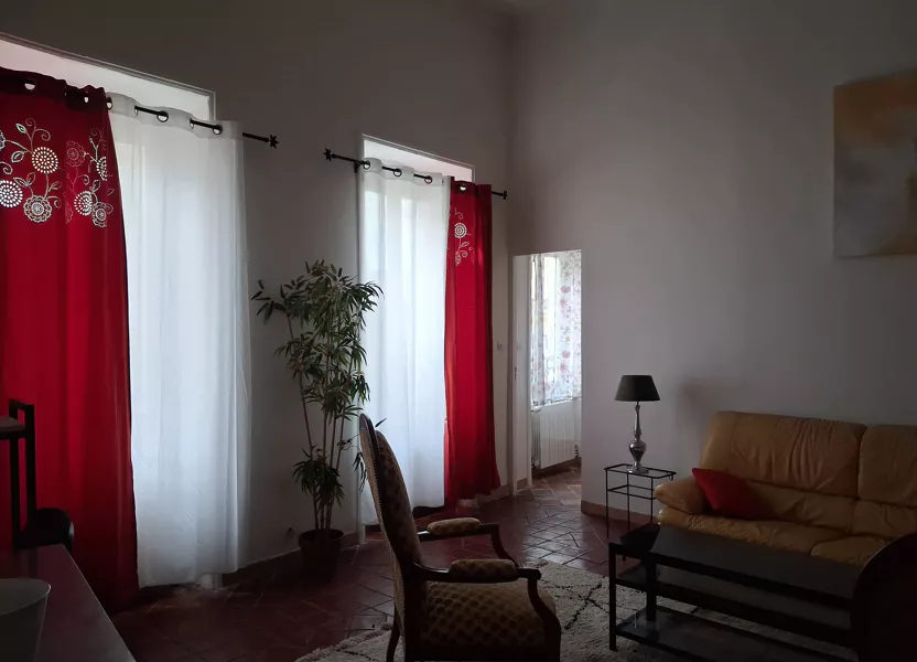 Appartement Rue du 15 Août 1944 à Pont-Saint-Esprit