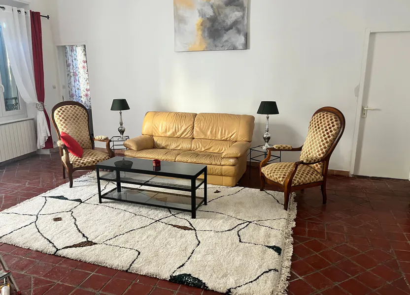 Appartement Rue du 15 Août 1944 à Pont-Saint-Esprit