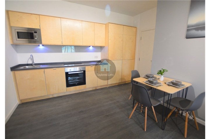 Flat Mosley Street in Newcastle upon Tyne