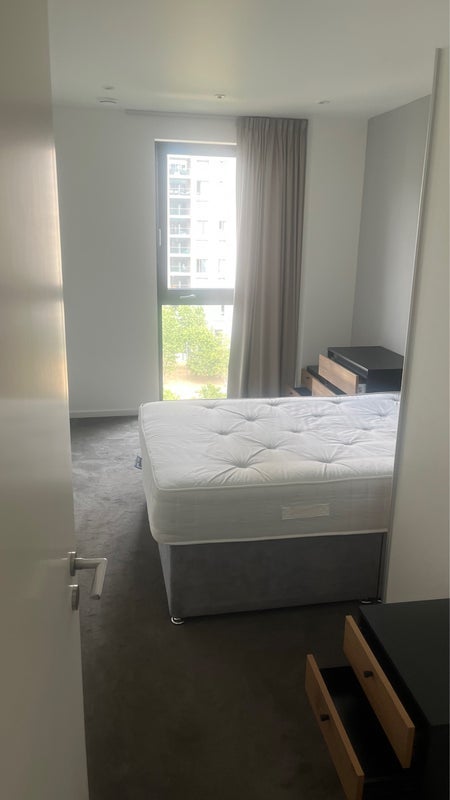 Room Glade Walk in Greater London