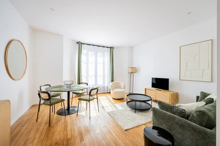 Appartement Rue Le Marois à Paris
