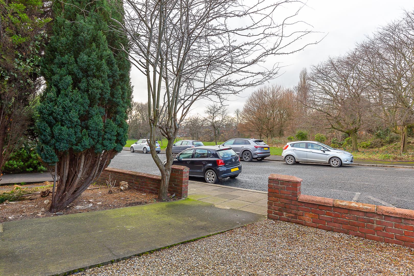 Flat Newlands Road in Newcastle upon Tyne