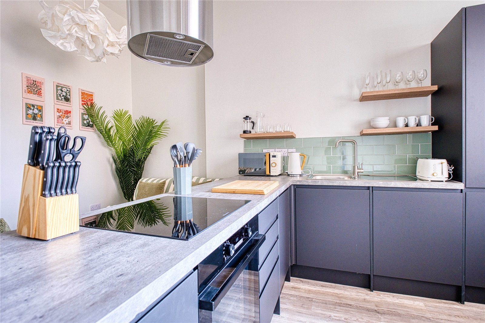 Flat Lansdown Place in Cheltenham