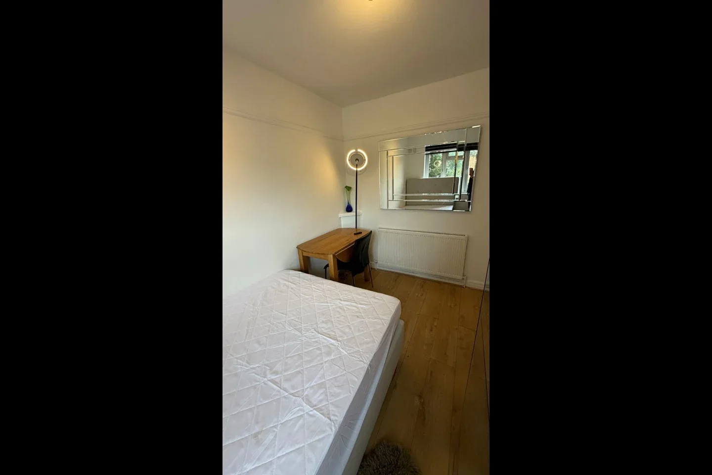 Room Uphill Drive in Greater London