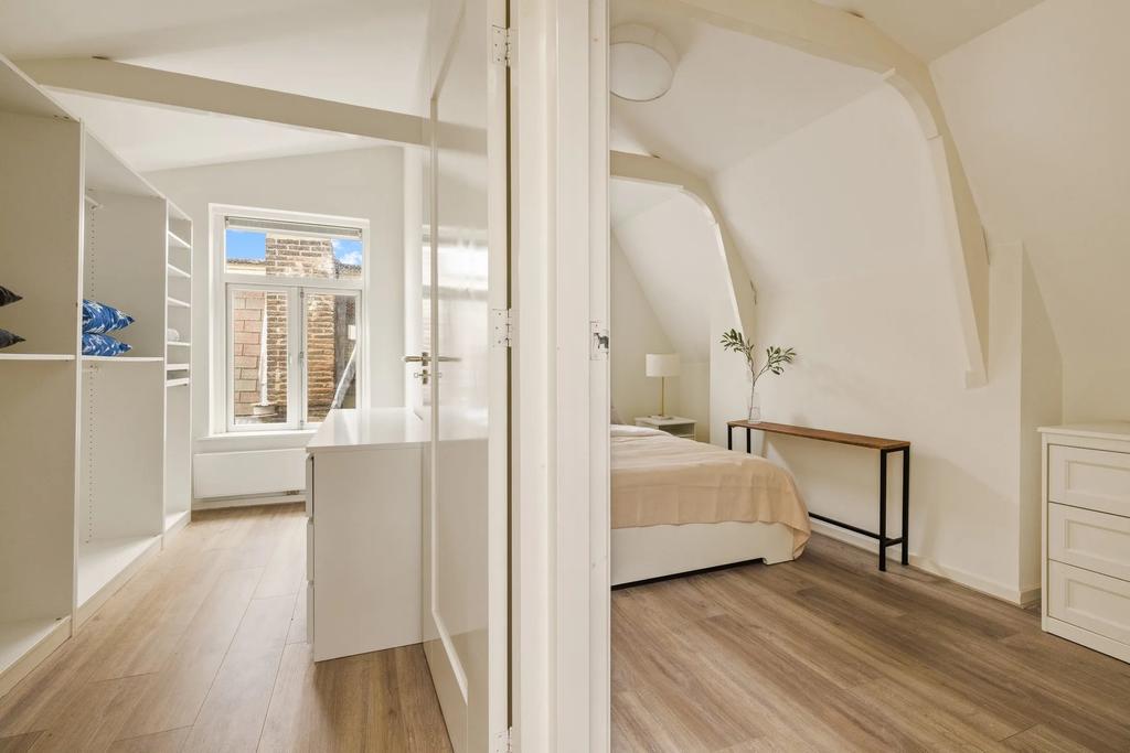 Appartement te huur: Nassaukade 70-3, Amsterdam