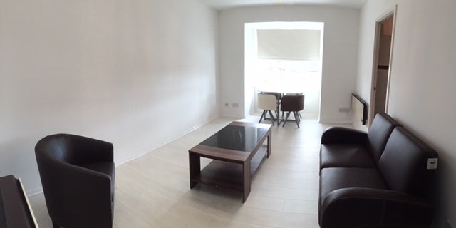 Flat Copperfields Court in Greater London