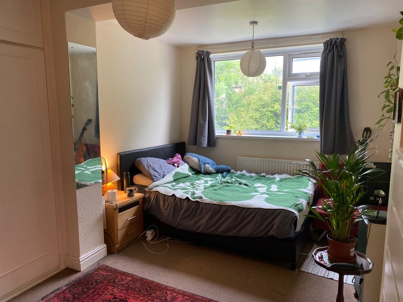 Room Winston Mount in Leeds
