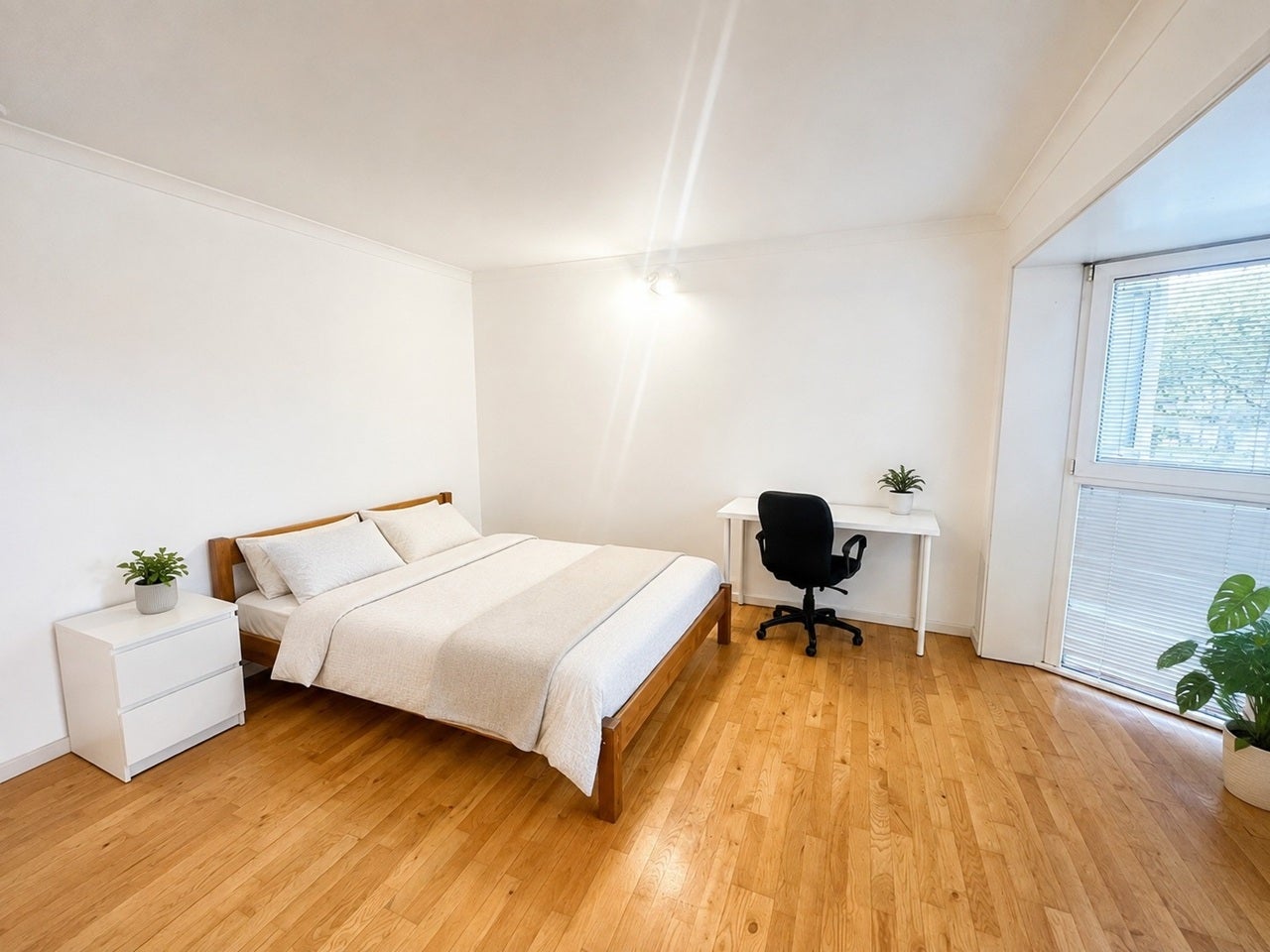 Room Greenland Passage in Greater London