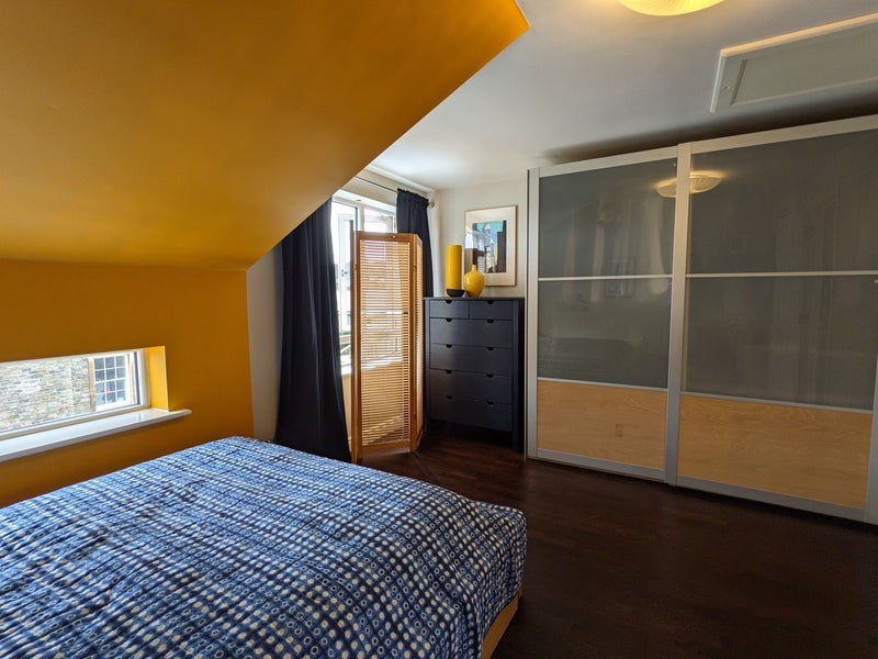 Room Arthur Milton Street in Bristol