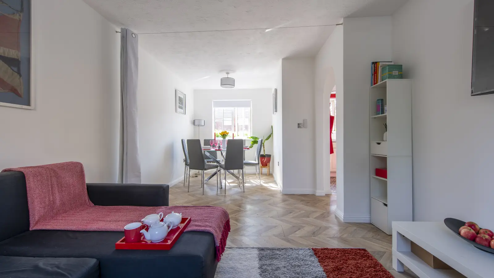 Flat Pelly Road in Greater London