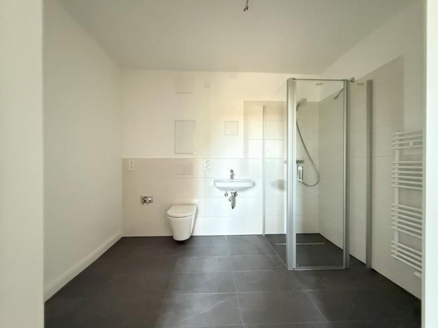 Zimmer Herbert-Jensch-Straße in Frankfurt (Oder)