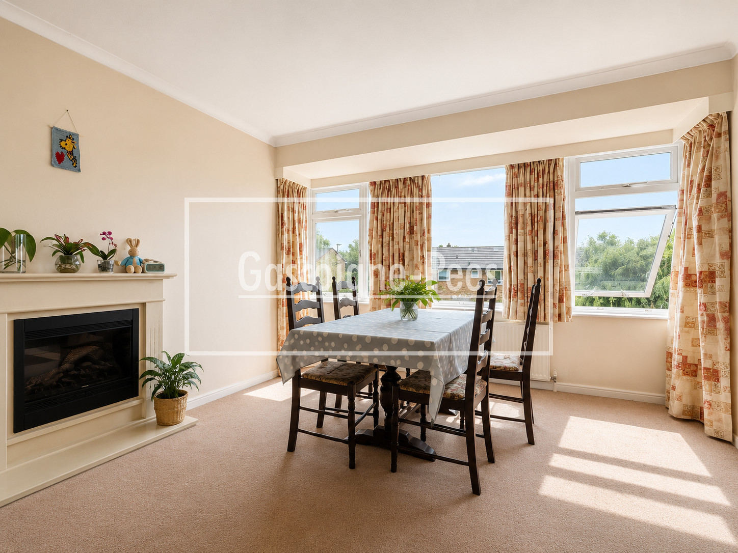Flat Boxgrove Road in Guildford