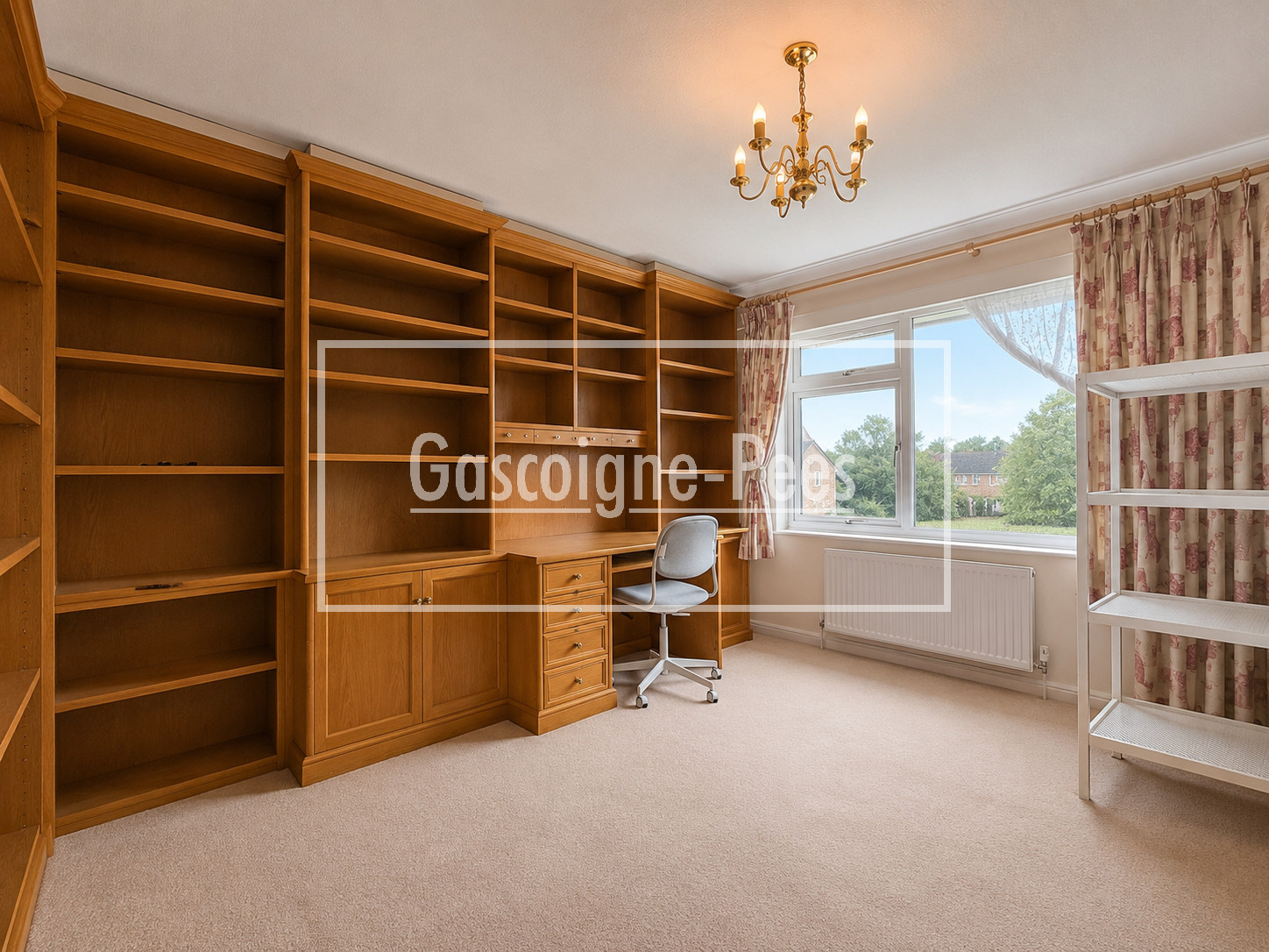 Flat Boxgrove Road in Guildford