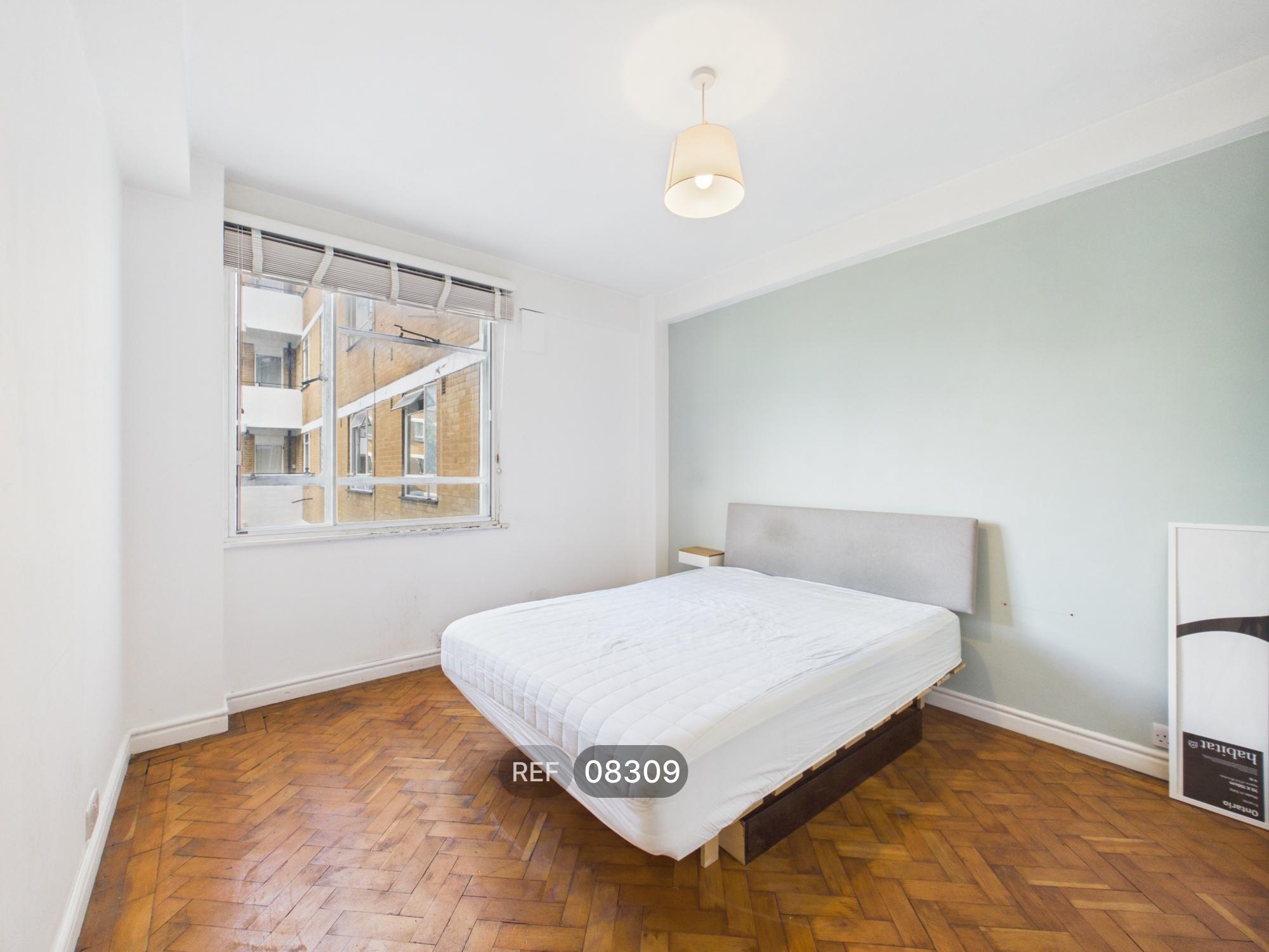 Flat Brixton Hill in Greater London