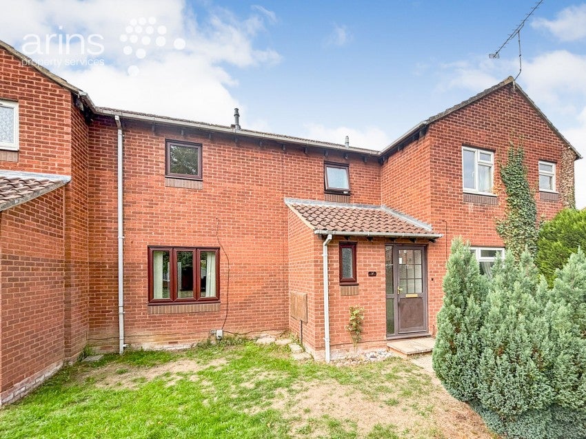 House Kilnsea Drive in Reading