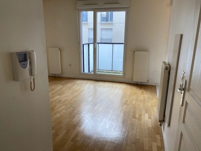 Flat Quai Jules Guesde in Vitry-sur-Seine