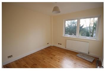 Flat Hillcroft Crescent in Greater London