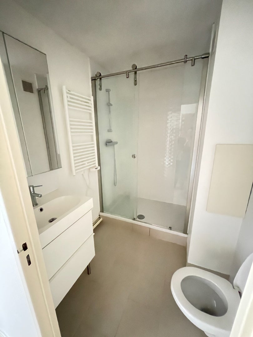 Appartement Rue Saint-Charles à Paris