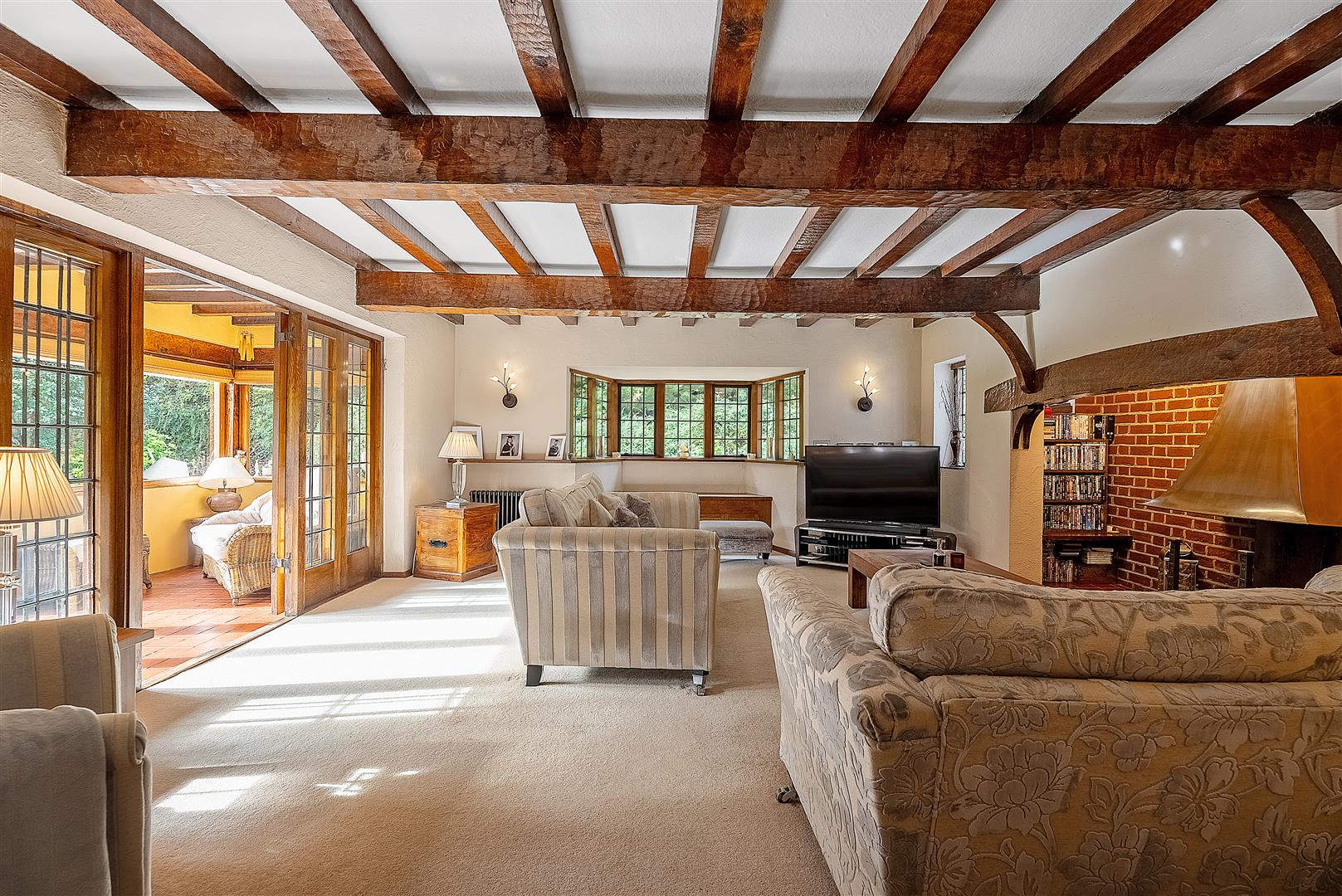 House Oakwood Close in London
