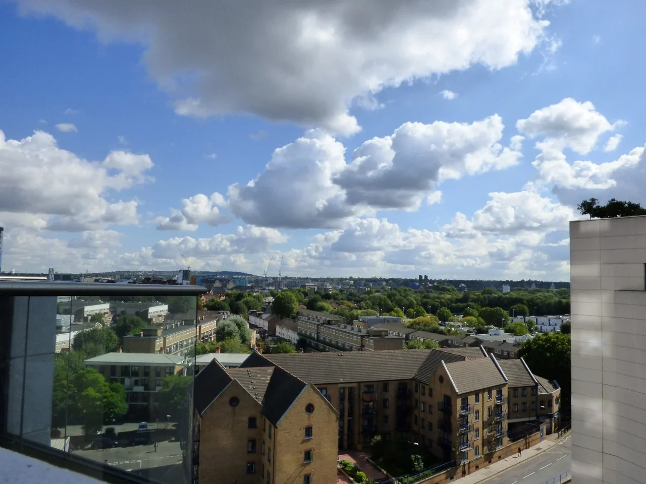 Flat Alexia Square in Greater London