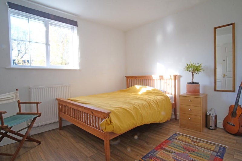 House Tilson Close in Greater London