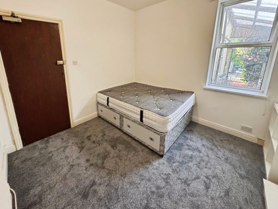 Room Alfred Street in Southampton