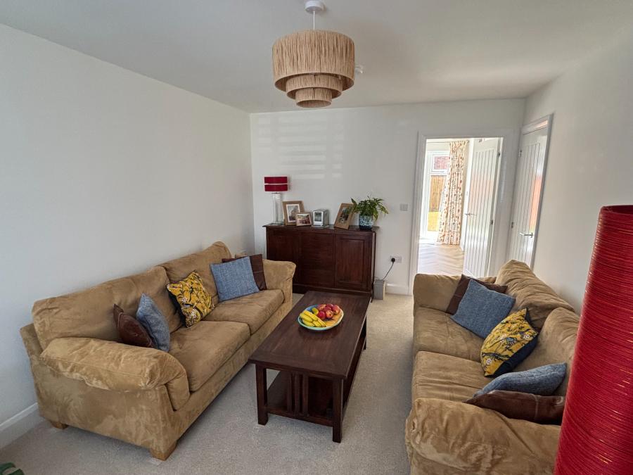 House Grove Way in Malvern Hills