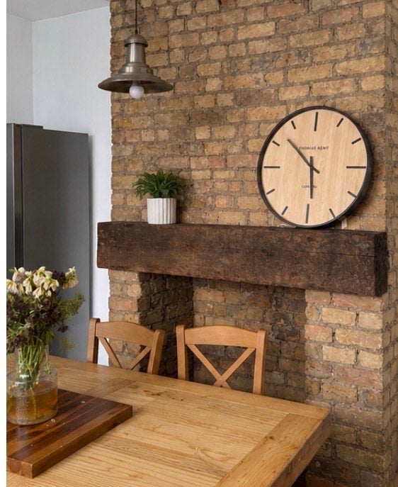 Room Coverton Road in Greater London