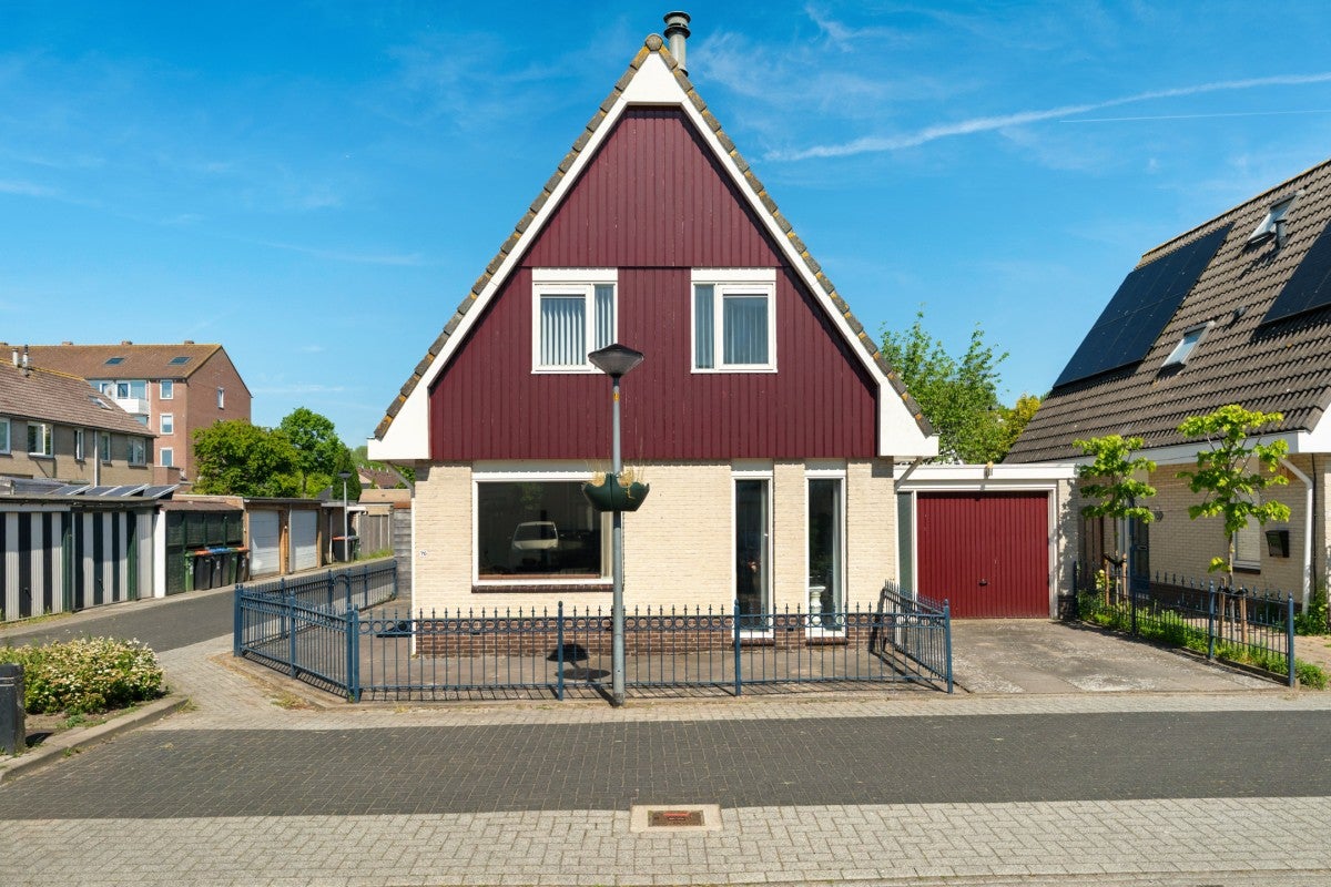 Huis Binnendijk 76 in Lelystad