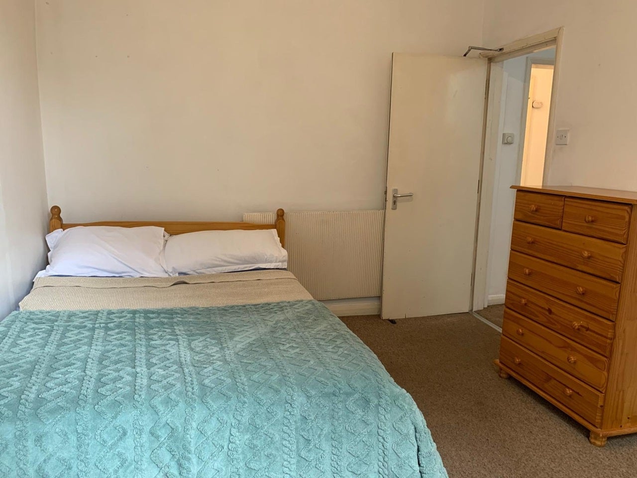 Flat Malden Road in Greater London