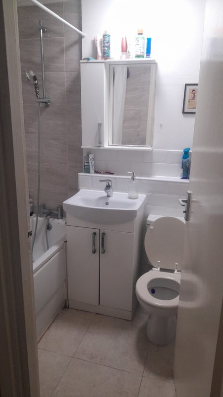 Room Carey Gardens in Greater London
