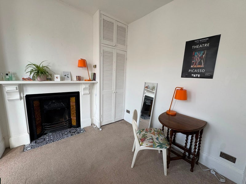 Room Howard Road in Greater London
