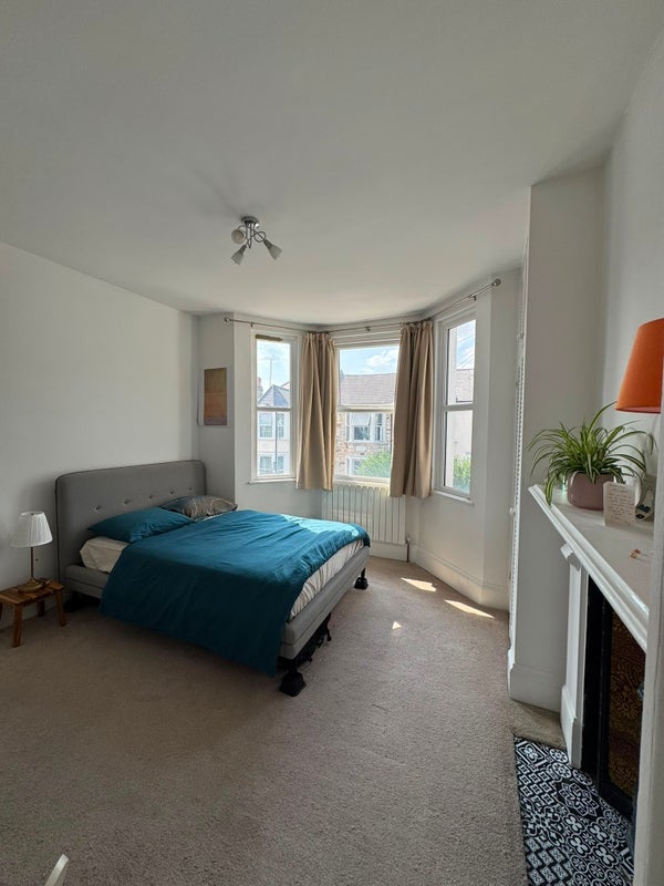 Room Howard Road in Greater London
