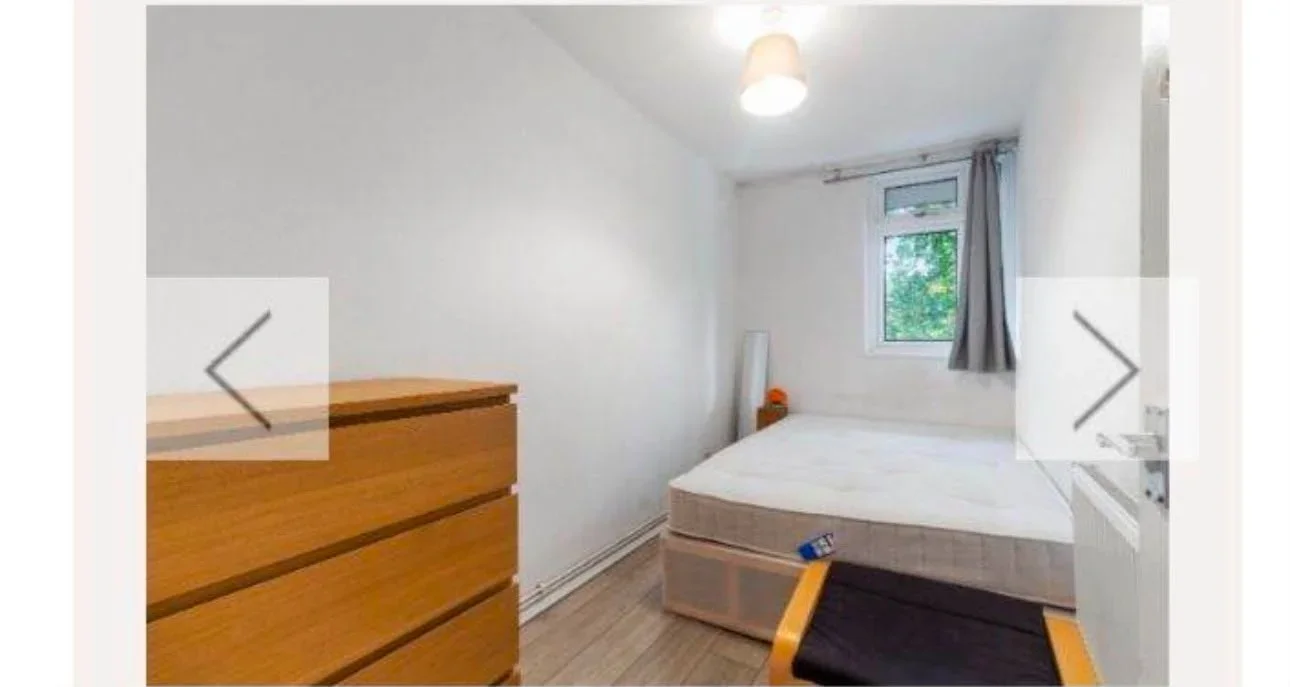 Flat Holland Walk in Greater London