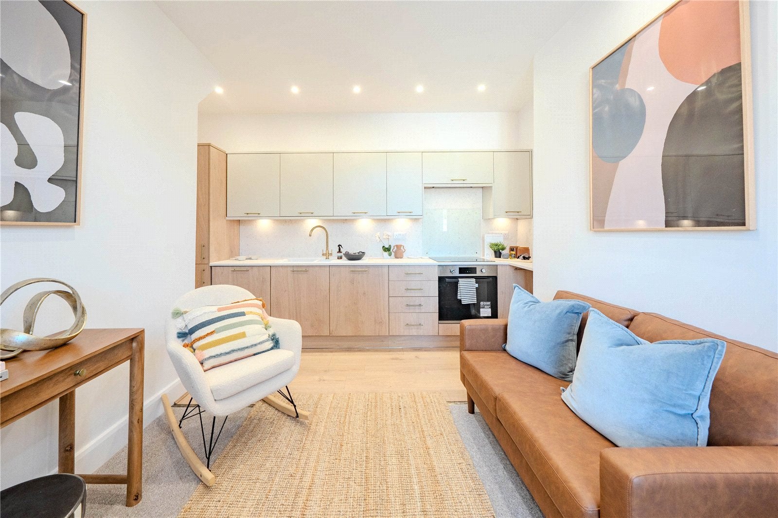 Flat Greenside Grove in Leeds