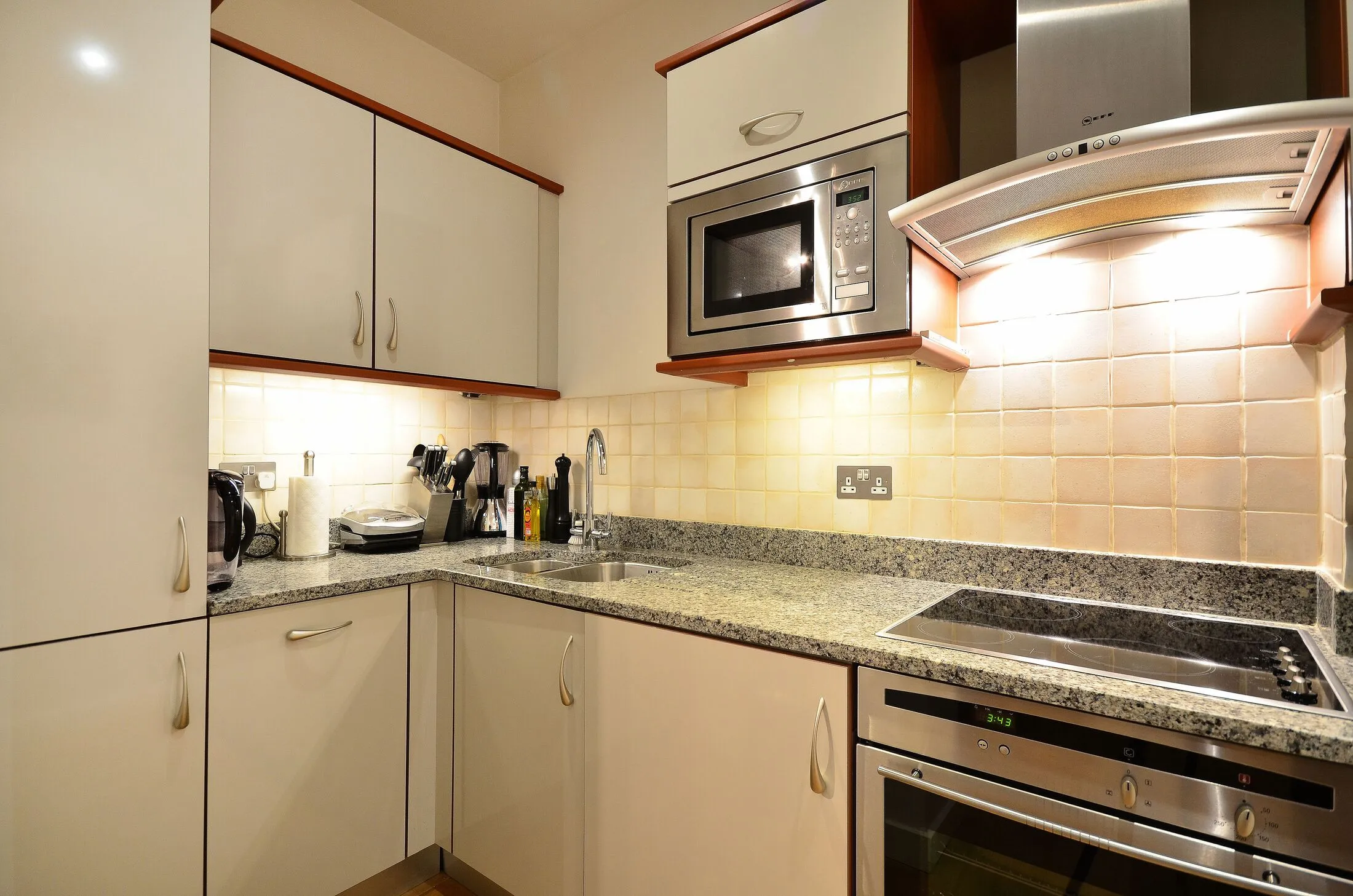 Flat Martin Lane in City of London