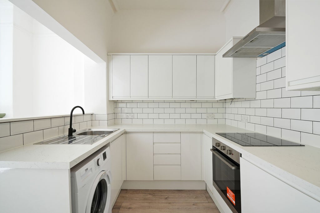 Flat Ranmoor Road in Sheffield