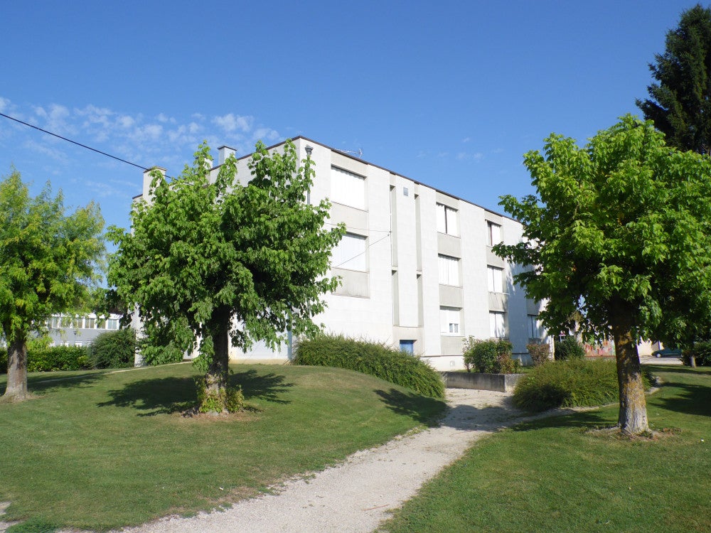 Flat Rue Julien Regnier in Brienne-le-Château