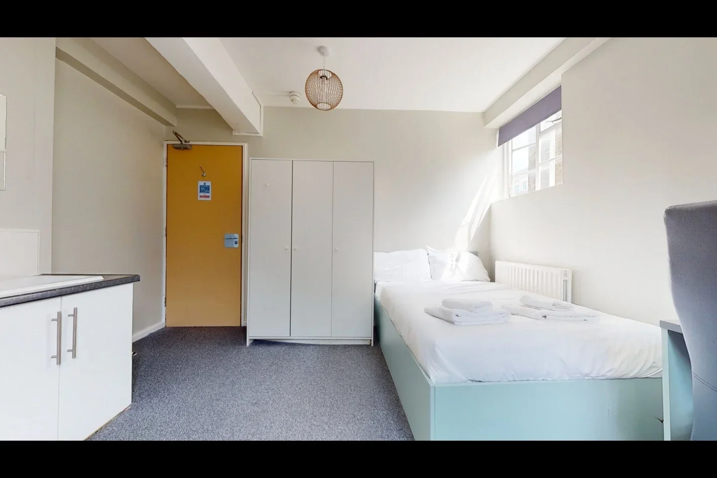 Room Horseferry Road in City of Westminster