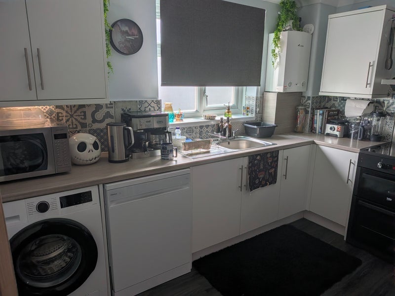 Room Jordan Walk in Bradley Stoke