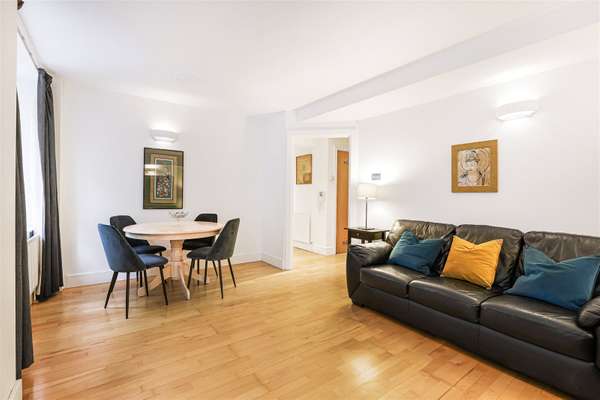 Flat Vincent Square in City of Westminster