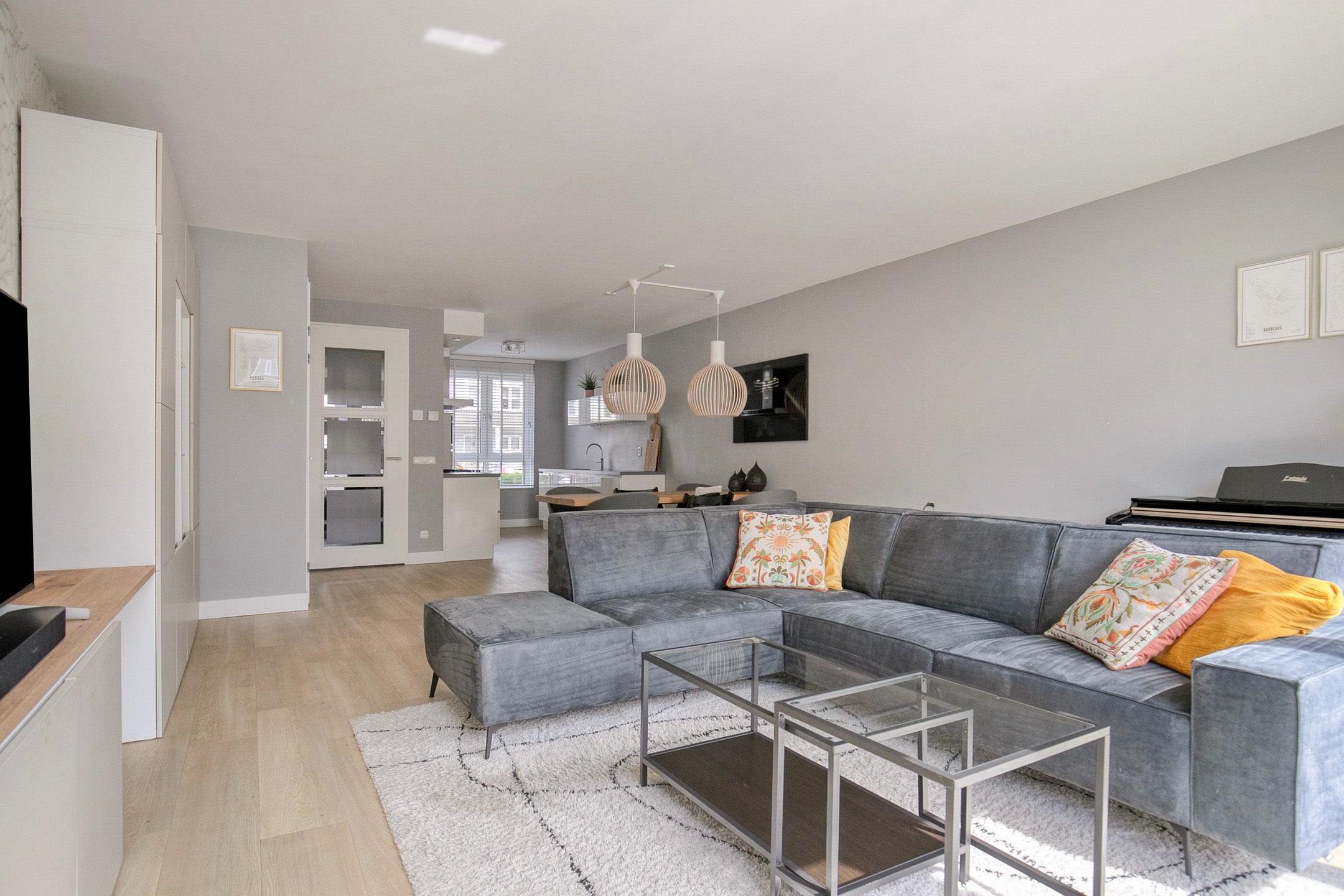 Tussenwoning te koop: Esterelstraat 10, Tilburg