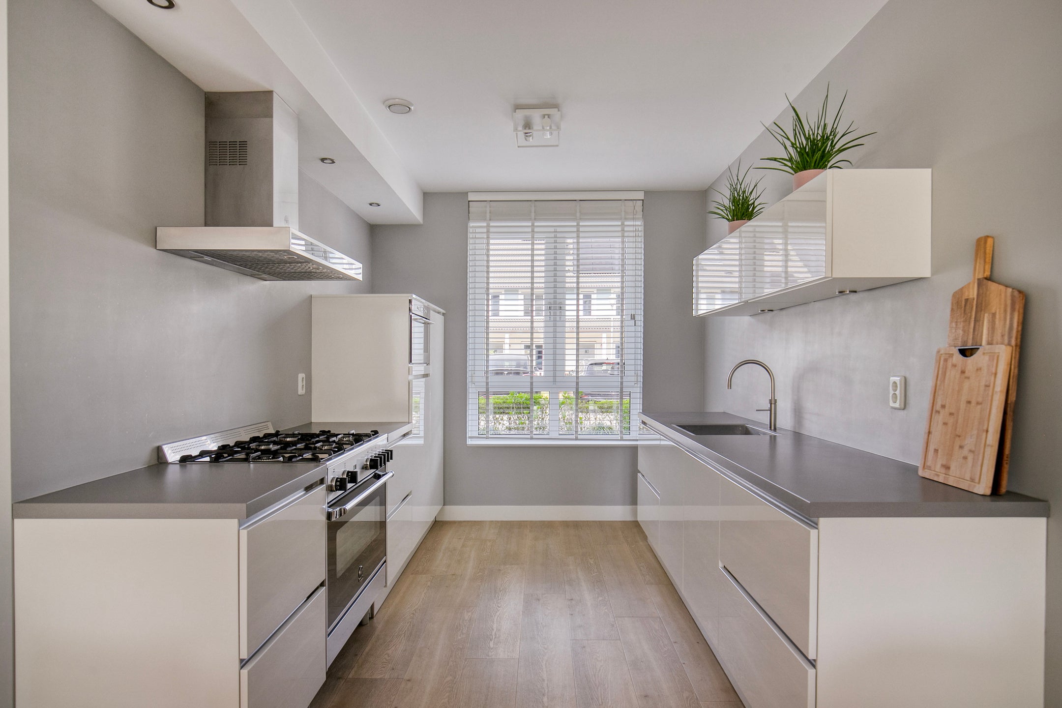 Tussenwoning te koop: Esterelstraat 10, Tilburg