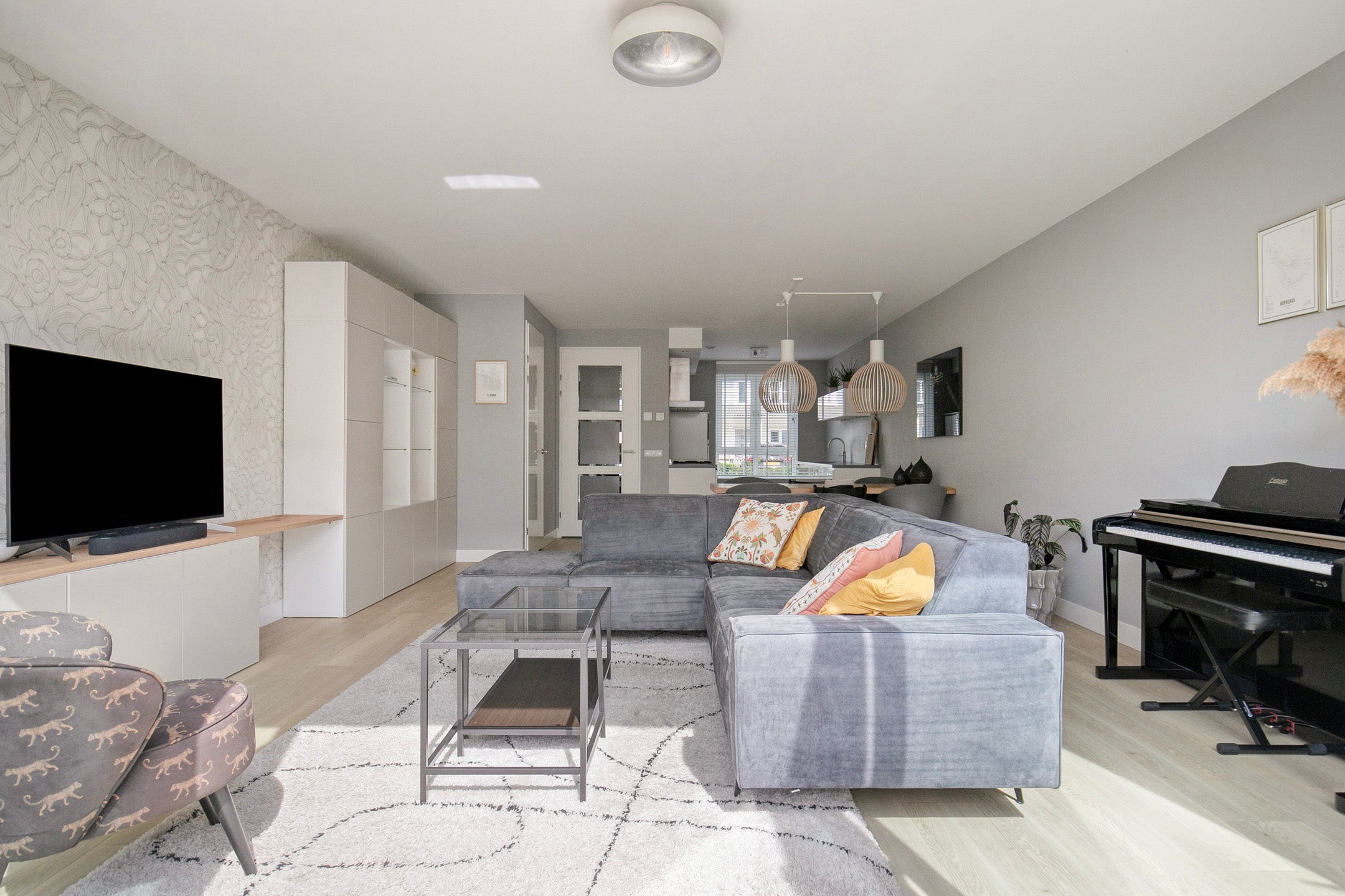 Tussenwoning te koop: Esterelstraat 10, Tilburg