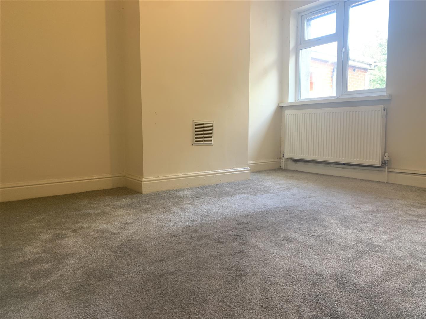 Flat West Bromwich Street in Walsall