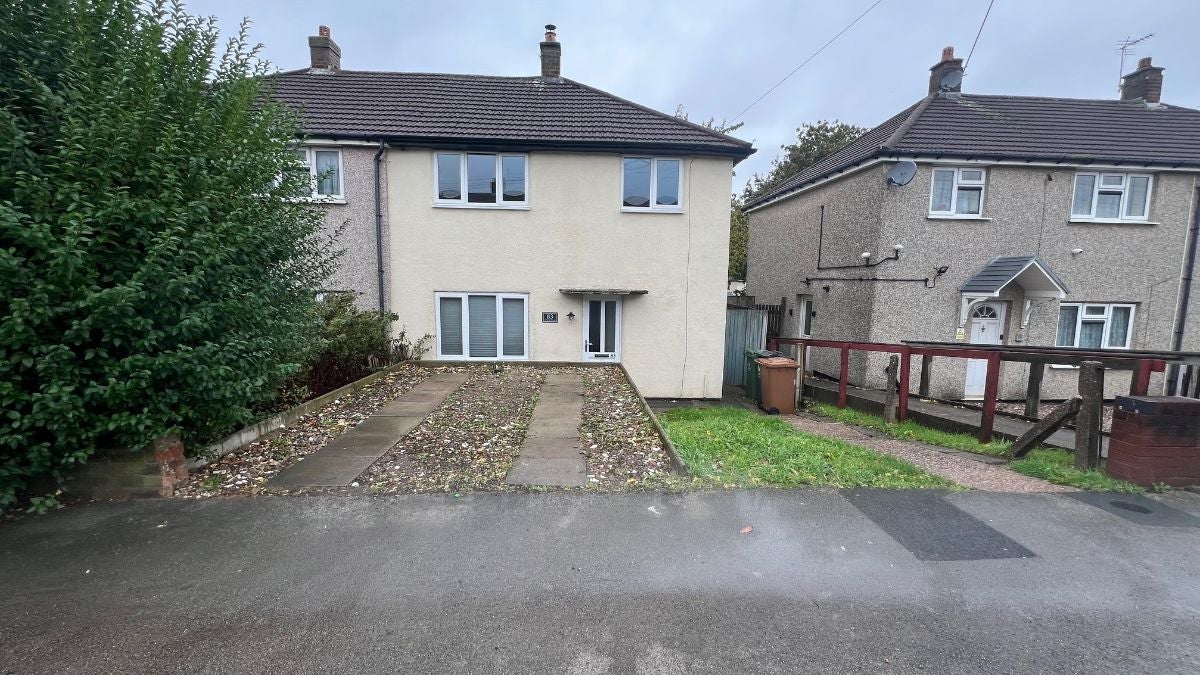 House Rowlands Avenue in Darlaston