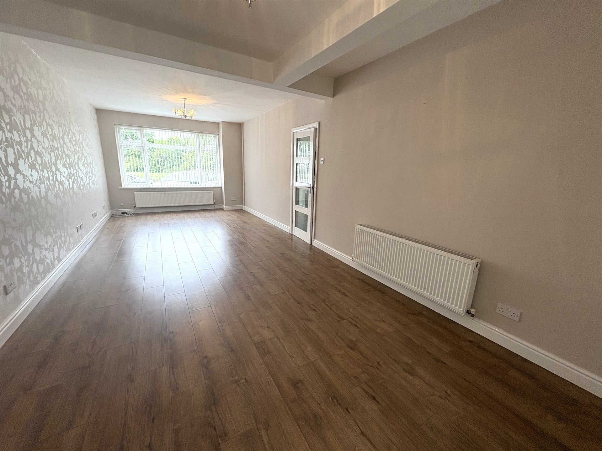 House Knoll Drive in Coventry