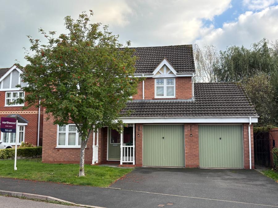House Swan Drive in Wychavon