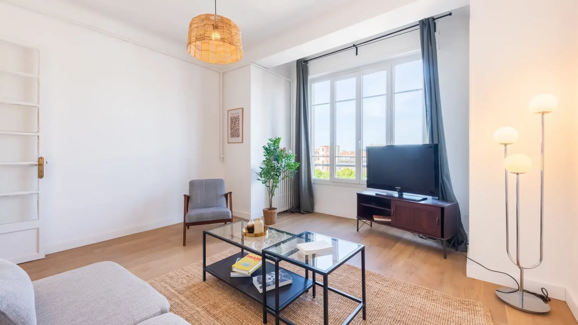 Flat Avenue Jules Ferry in Aix-en-Provence